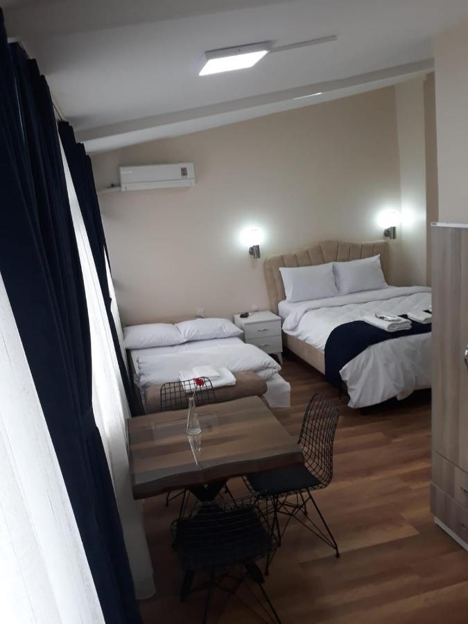 Taksim Pera Aparts Aparthotel Istanbul Exteriör bild