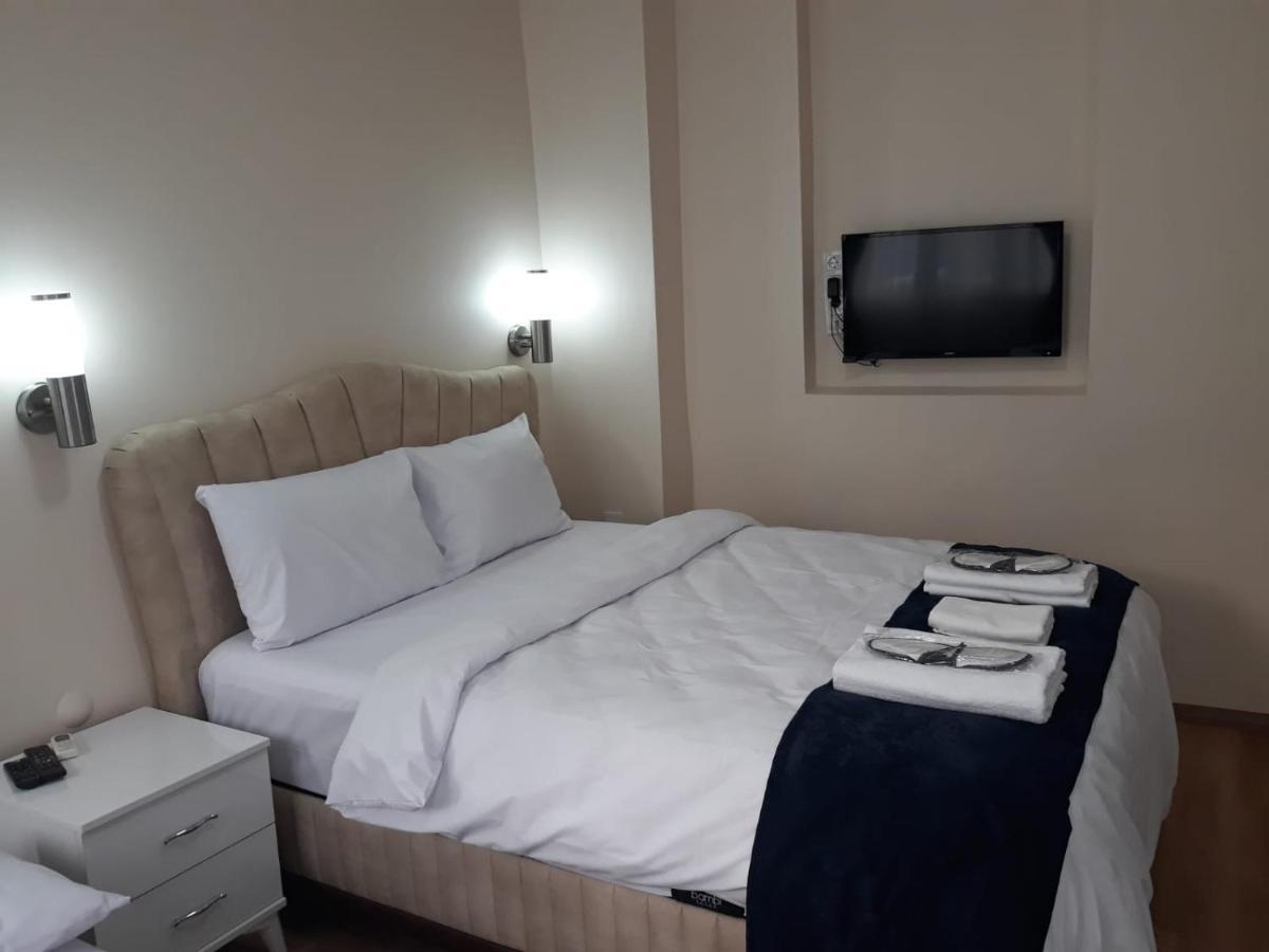 Taksim Pera Aparts Aparthotel Istanbul Exteriör bild