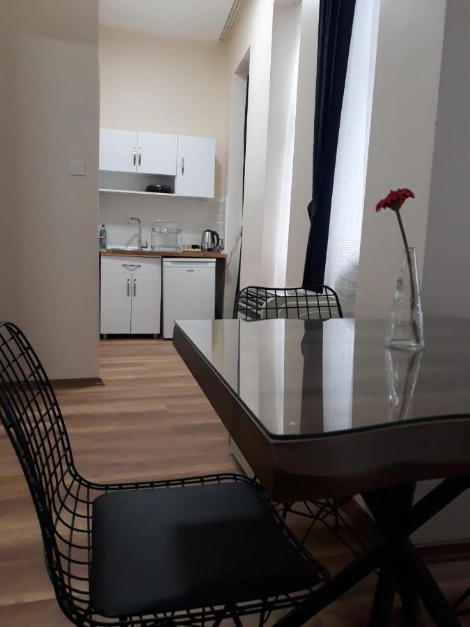 Taksim Pera Aparts Aparthotel Istanbul Exteriör bild